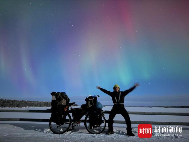 火狐电竞骑行北极的四川小伙：在老乡开的中餐馆住一晚受到了家人般的照顾(图2)